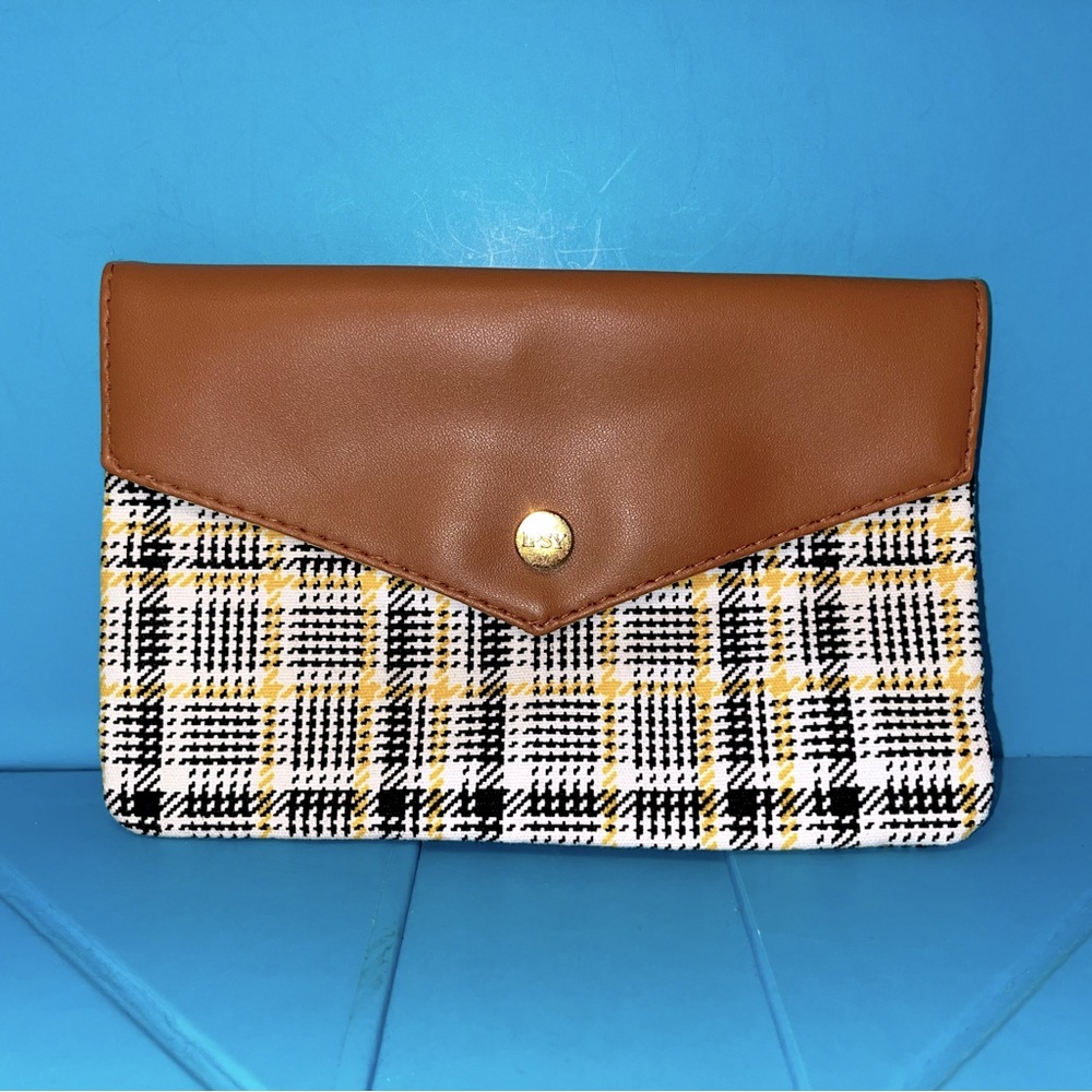 ⭐️ Ipsy Cosmetic Bag